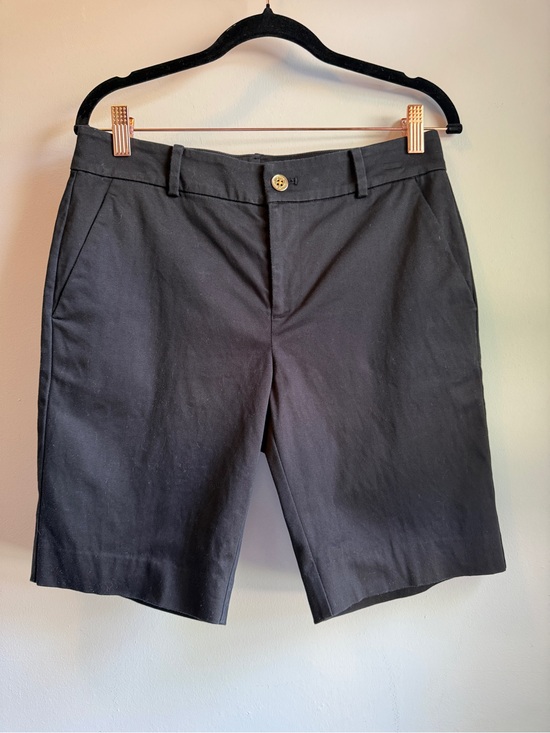 Ralph Lauren Pants - Lauren Ralph Lauren (LRL) Black Stretch Bermuda Shorts Sz 4 Gold Logo Button